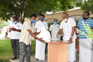 Distributed provisions worth Rupees 30,000 by A/N Chinnaswamy Sir on behalf of Tirunelveli Temple of Consciousness